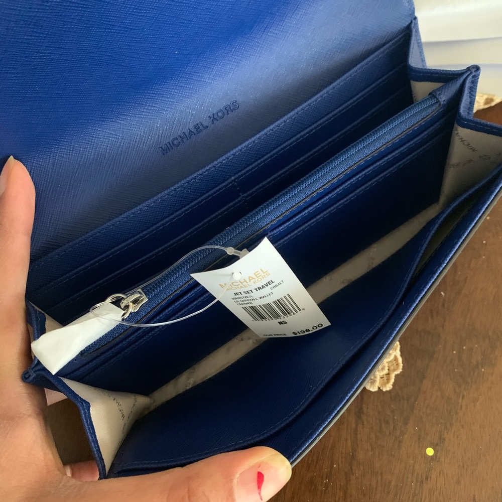 Last one 🦋new MK wallet - Picture 7 of 7